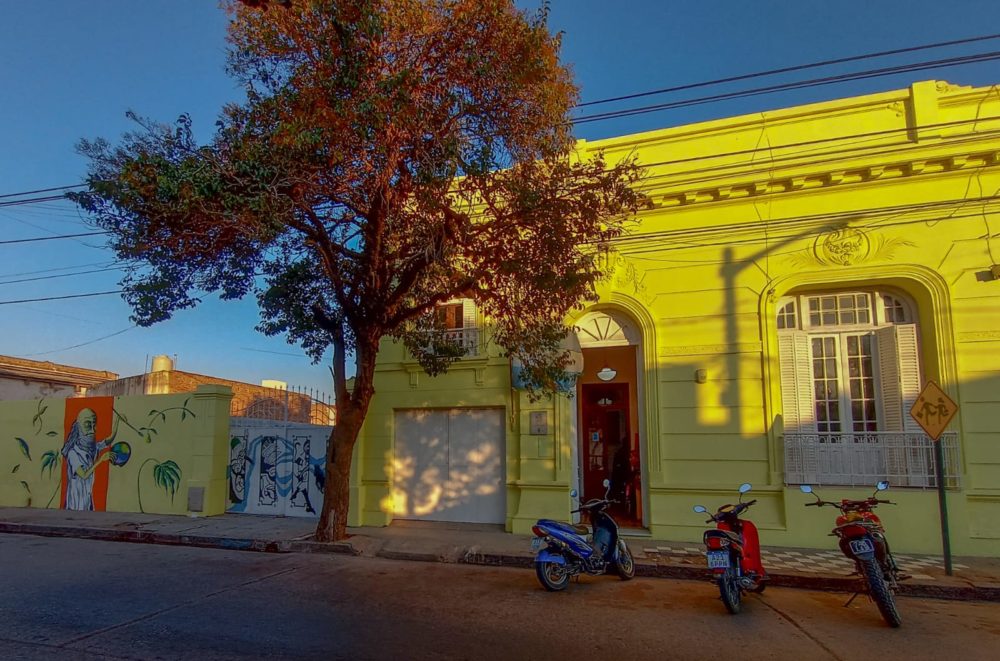 Fachada de la escuela MS